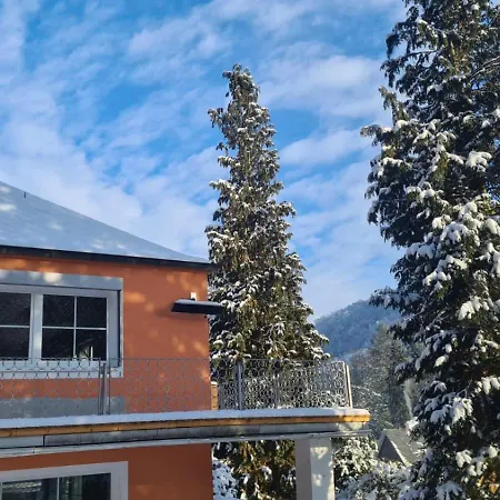 Waldhaus Zum Gechillten Hirsch In Der Natur, Bei Der Moseltherme * Traben-Trarbach